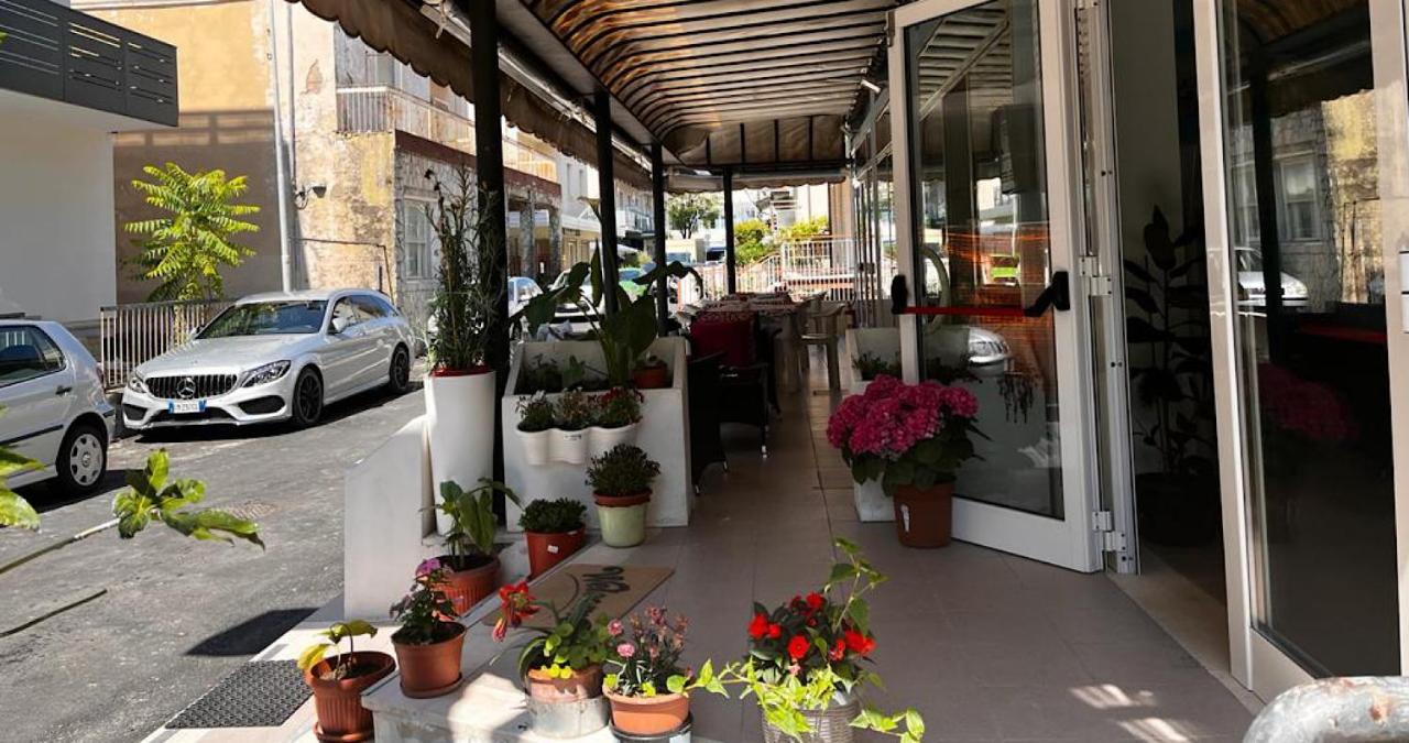 Hotel Due Gemelle Rimini Exterior foto