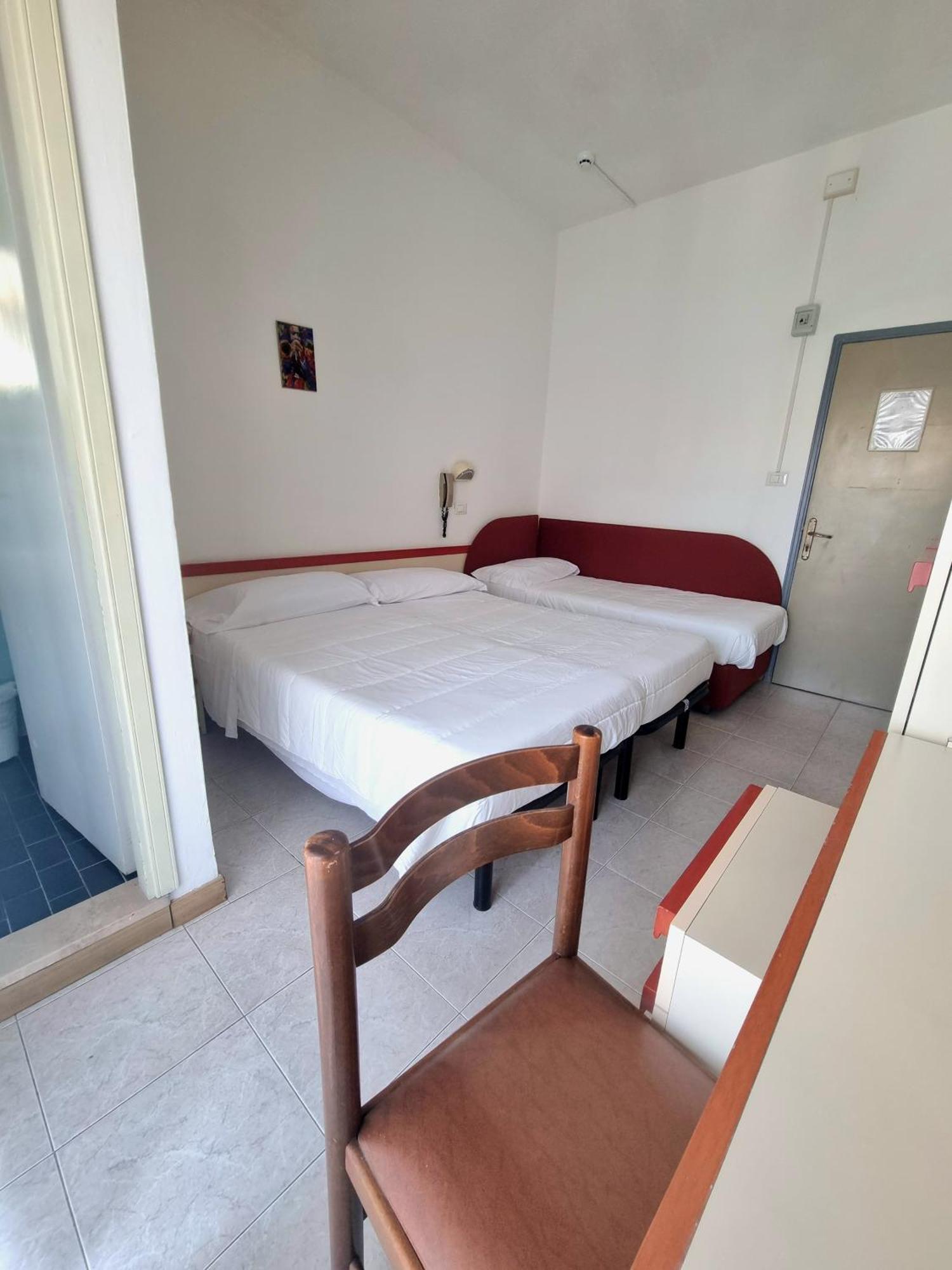 Hotel Due Gemelle Rimini Exterior foto